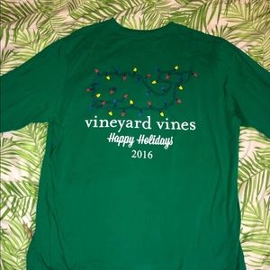Vineyard Vines Tops - Vineyard Vines Christmas Tee Vineyard Vines Tops - Vineyard Vines Christmas Tee